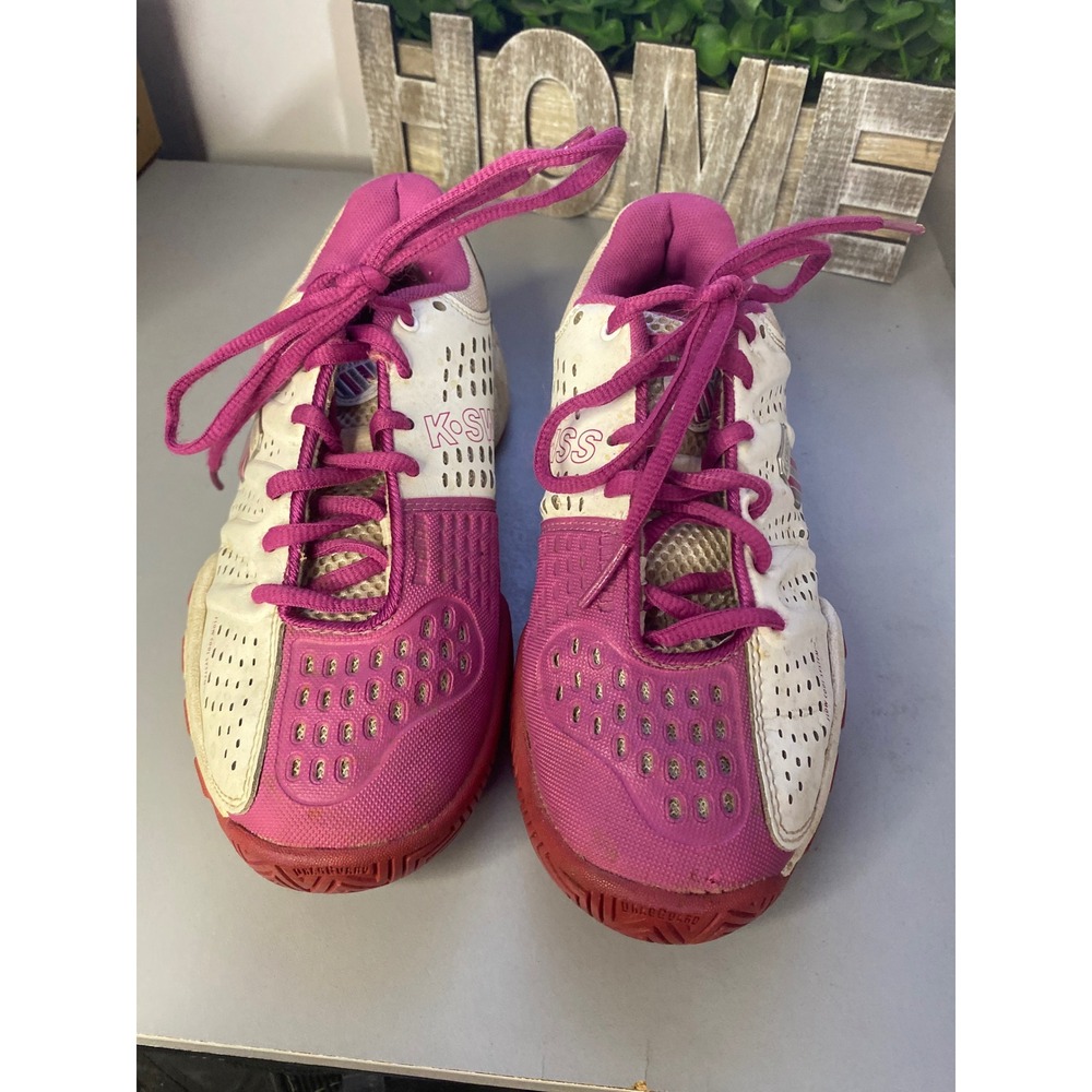 K Swiss Womens Tennis Shoes Pink White Low Top Lace Up Athletic Size 5